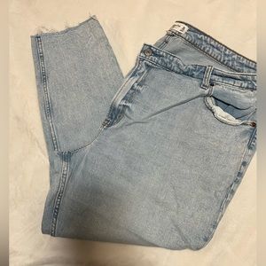 Abercrombie & Fitch Curve Love Light Wash Denim Jeans